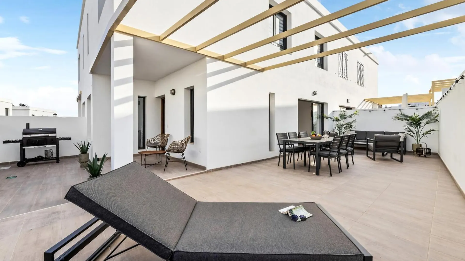 Casahost Villa Gardenia Golf コスタ・テギセ